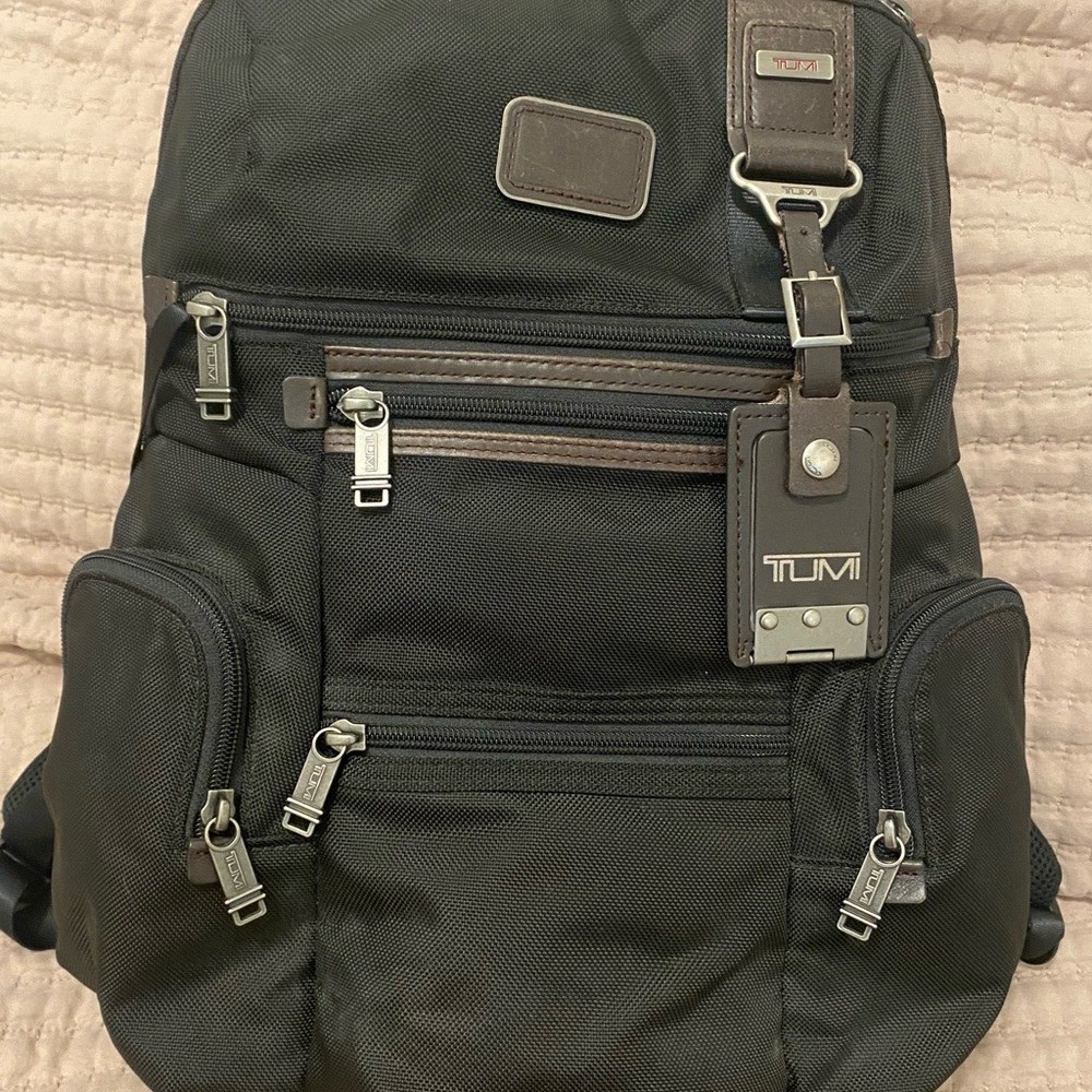 TUMI Charcoal Men's Backpack with Leather detail - Picture 12 of 16